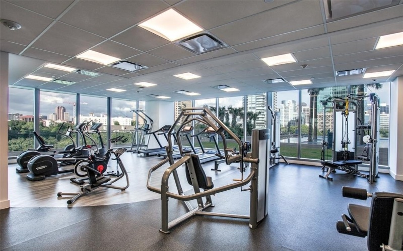 3130 N Harwood Street #1605, Dallas, TX 75201, 2 Bedrooms Bedrooms, ,2 BathroomsBathrooms,Residential,For Sale,3130 N Harwood Street,0,21036210