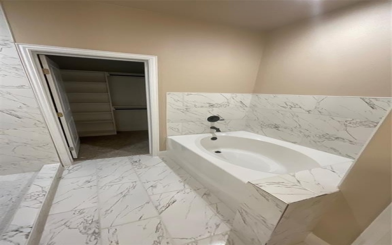 1116 E Pulaski Street, Fort Worth, TX 76104, 4 Bedrooms Bedrooms, ,2 BathroomsBathrooms,Residential,For Sale,1116 E Pulaski Street,0,21036303