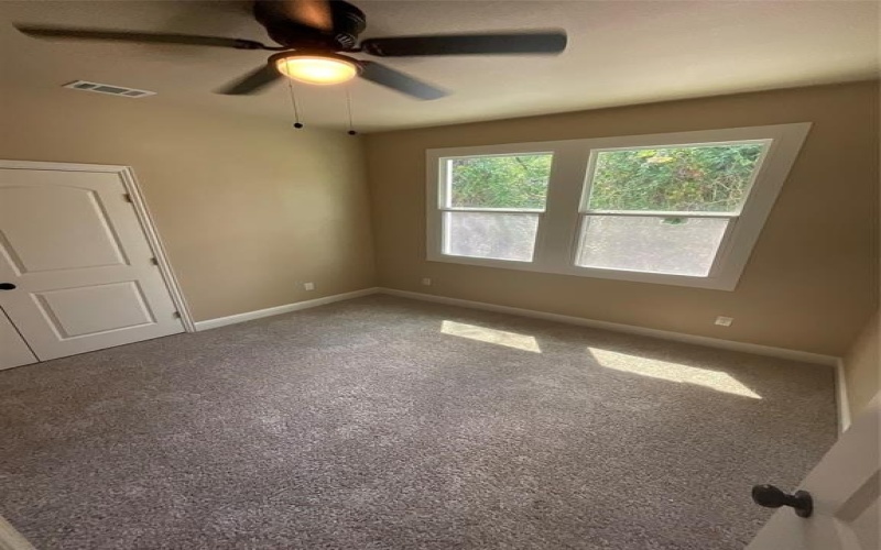 1116 E Pulaski Street, Fort Worth, TX 76104, 4 Bedrooms Bedrooms, ,2 BathroomsBathrooms,Residential,For Sale,1116 E Pulaski Street,0,21036303