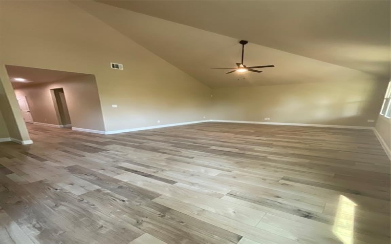 1116 E Pulaski Street, Fort Worth, TX 76104, 4 Bedrooms Bedrooms, ,2 BathroomsBathrooms,Residential,For Sale,1116 E Pulaski Street,0,21036303
