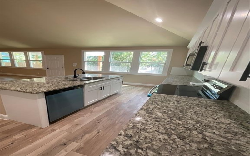 1116 E Pulaski Street, Fort Worth, TX 76104, 4 Bedrooms Bedrooms, ,2 BathroomsBathrooms,Residential,For Sale,1116 E Pulaski Street,0,21036303