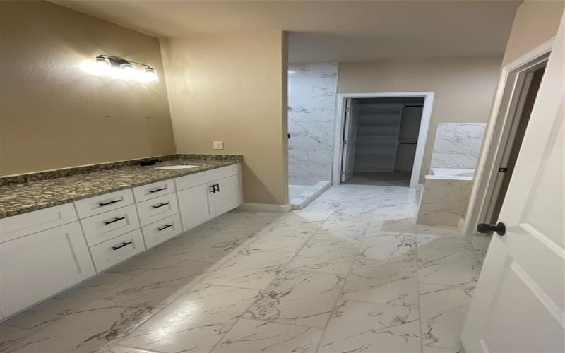 1116 E Pulaski Street, Fort Worth, TX 76104, 4 Bedrooms Bedrooms, ,2 BathroomsBathrooms,Residential,For Sale,1116 E Pulaski Street,0,21036303