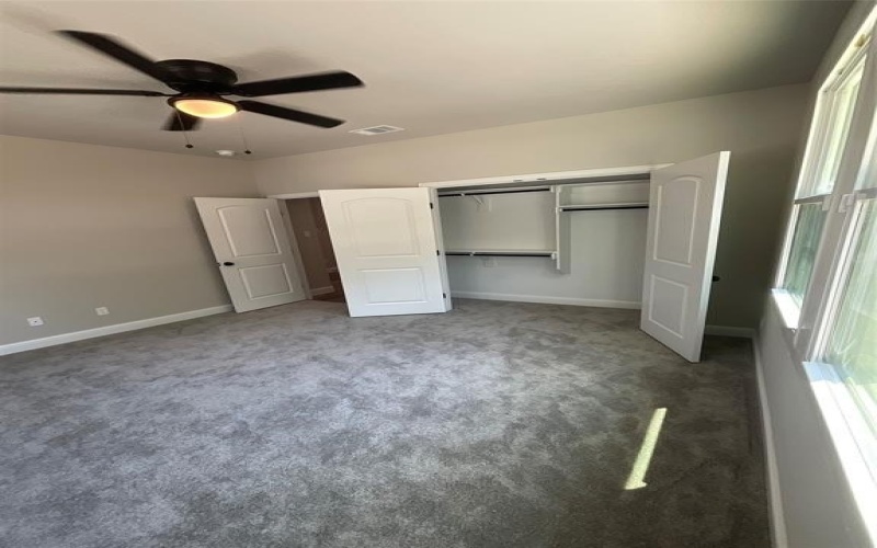 1220 E Leuda Street, Fort Worth, TX 76104, 3 Bedrooms Bedrooms, ,2 BathroomsBathrooms,Residential,For Sale,1220 E Leuda Street,0,21036483
