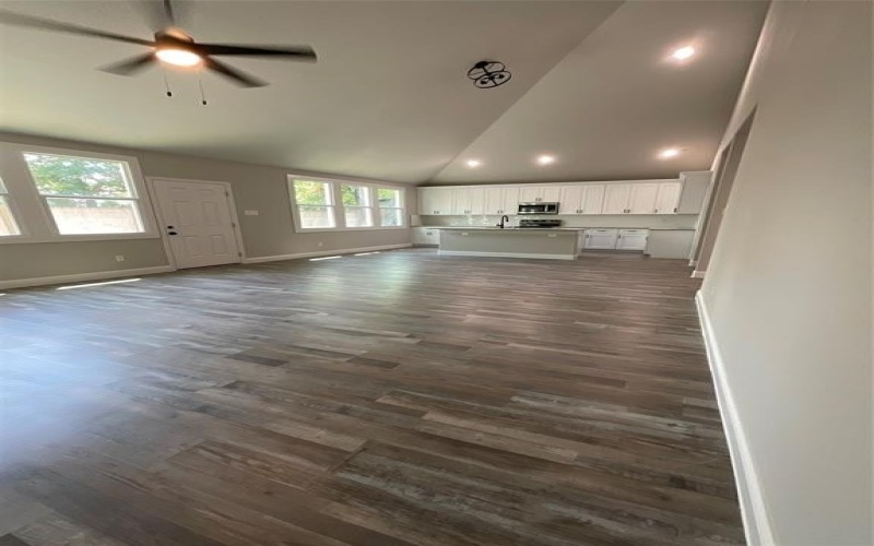 1220 E Leuda Street, Fort Worth, TX 76104, 3 Bedrooms Bedrooms, ,2 BathroomsBathrooms,Residential,For Sale,1220 E Leuda Street,0,21036483
