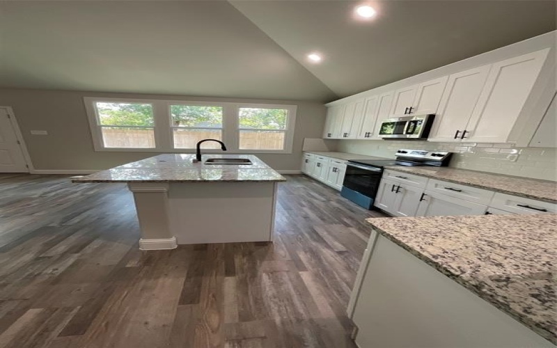 1220 E Leuda Street, Fort Worth, TX 76104, 3 Bedrooms Bedrooms, ,2 BathroomsBathrooms,Residential,For Sale,1220 E Leuda Street,0,21036483