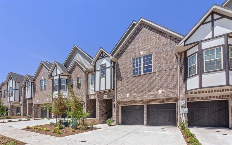 108 Kensington Drive, Lewisville, TX 75067, 3 Habitaciones Habitaciones , ,2 BañosBaños,Residential,En Venta,108 Kensington Drive,0,21036868