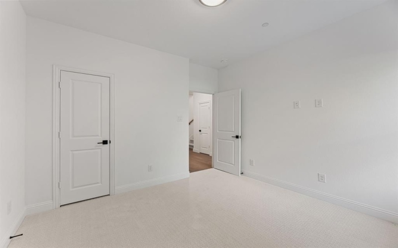 108 Kensington Drive, Lewisville, TX 75067, 3 Habitaciones Habitaciones , ,2 BañosBaños,Residential,En Venta,108 Kensington Drive,0,21036868
