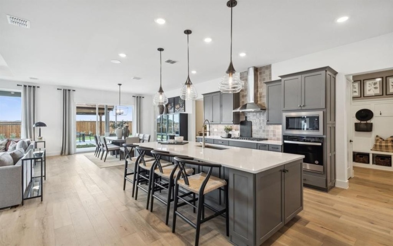 9705 Gentlebrook Drive, McKinney, TX 75071, 3 Bedrooms Bedrooms, ,2 BathroomsBathrooms,Residential,For Sale,9705 Gentlebrook Drive,0,21037010