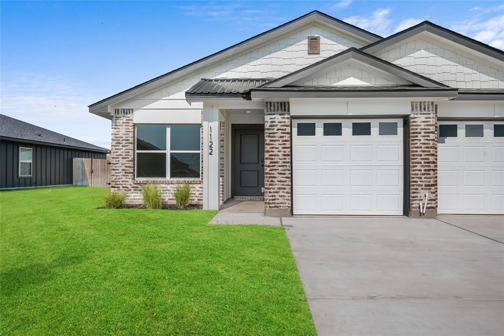 1122 S College Avenue, Troy, TX 76579, 3 Bedrooms Bedrooms, ,2 BathroomsBathrooms,Residential,For Sale,1122 S College Avenue,0,21037134