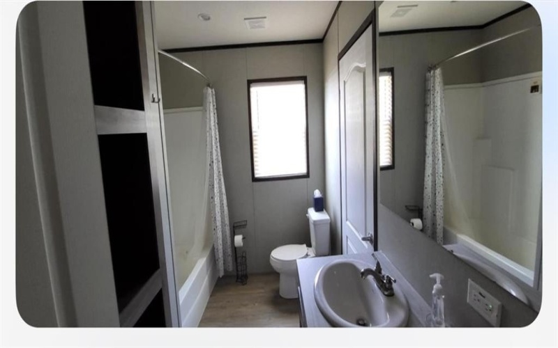 101 Shady Grove, Sanger, TX 76266, 4 Bedrooms Bedrooms, ,2 BathroomsBathrooms,Residential,For Sale,101 Shady Grove,0,21037247