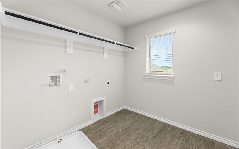2504 Breakaway Drive, Mesquite, TX 75149, 4 Habitaciones Habitaciones , ,2 BañosBaños,Residential,En Venta,2504 Breakaway Drive,0,21037374