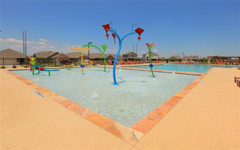 719 Emerald Heights, Lavon, TX 75166, 4 Habitaciones Habitaciones , ,3 BañosBaños,Residential,En Venta,719 Emerald Heights,0,21037456
