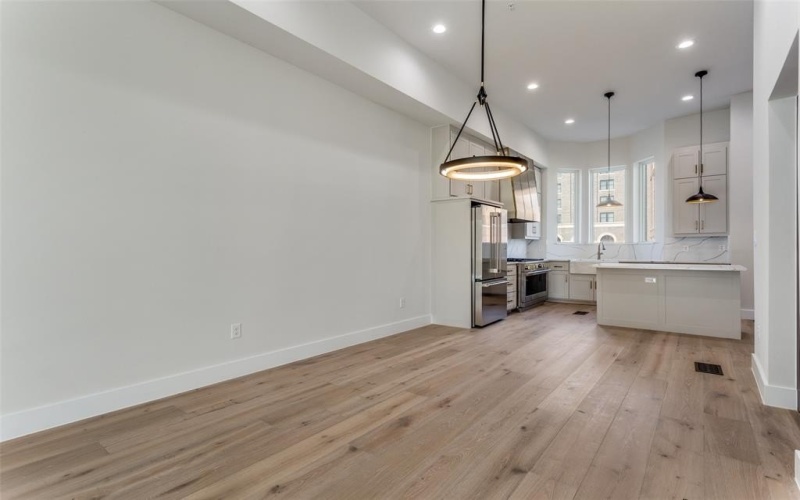 250 E Dallas Road #128, Grapevine, TX 76051, 3 Habitaciones Habitaciones , ,3 BañosBaños,Residential,En Venta,250 E Dallas Road,0,21037461