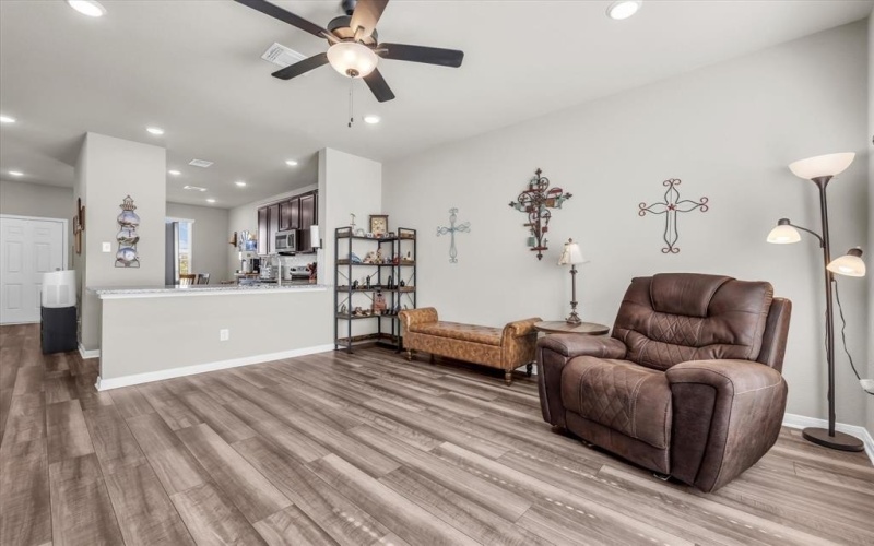 117 University Avenue, Troy, TX 76579, 3 Habitaciones Habitaciones , ,2 BañosBaños,Residential,En Venta,117 University Avenue,0,21037542