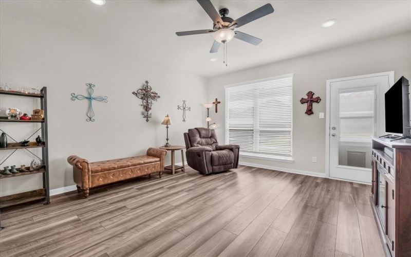 117 University Avenue, Troy, TX 76579, 3 Habitaciones Habitaciones , ,2 BañosBaños,Residential,En Venta,117 University Avenue,0,21037542
