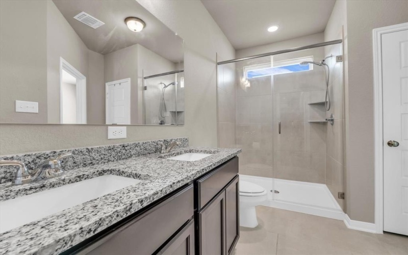 117 University Avenue, Troy, TX 76579, 3 Habitaciones Habitaciones , ,2 BañosBaños,Residential,En Venta,117 University Avenue,0,21037542