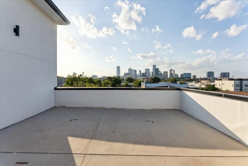 1508 Seegar Street #101, Dallas, TX 75215, 3 Bedrooms Bedrooms, ,3 BathroomsBathrooms,Residential,For Sale,1508 Seegar Street,0,21037588