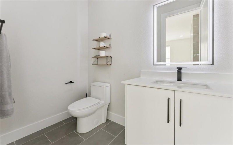 1508 Seegar Street #101, Dallas, TX 75215, 3 Bedrooms Bedrooms, ,3 BathroomsBathrooms,Residential,For Sale,1508 Seegar Street,0,21037588