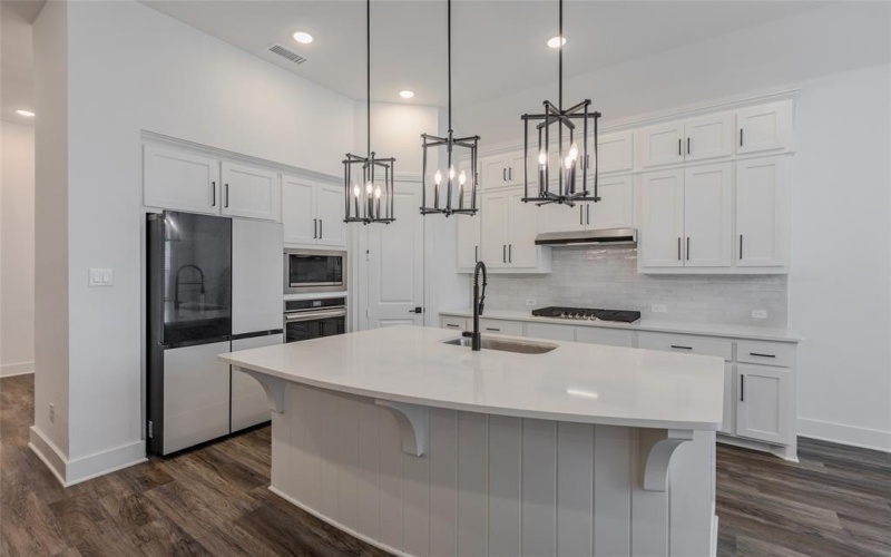 3509 Mescalbean Drive, McKinney, TX 75071, 4 Bedrooms Bedrooms, ,2 BathroomsBathrooms,Residential,For Sale,3509 Mescalbean Drive,0,21037617