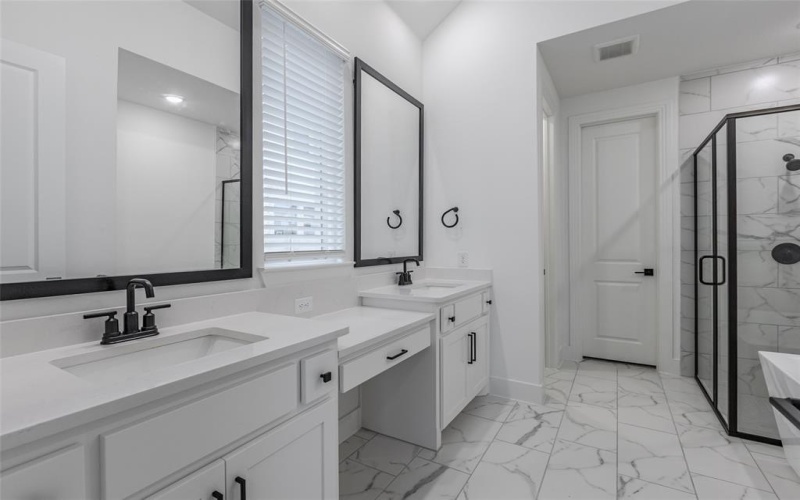 3509 Mescalbean Drive, McKinney, TX 75071, 4 Bedrooms Bedrooms, ,2 BathroomsBathrooms,Residential,For Sale,3509 Mescalbean Drive,0,21037617