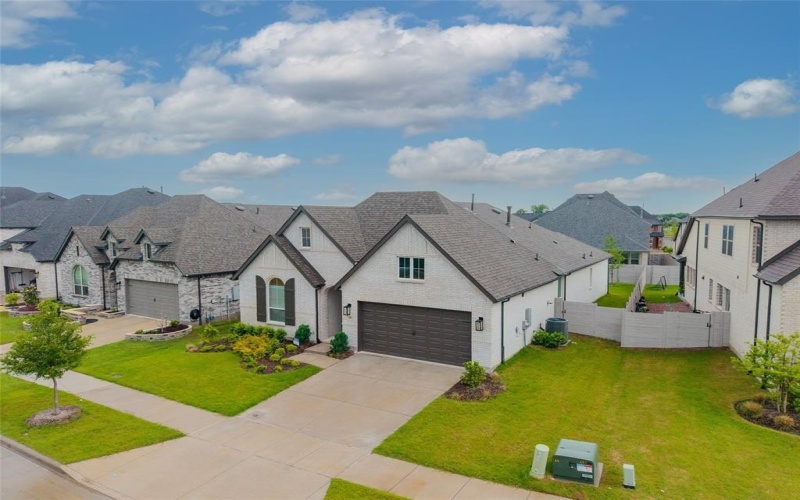 3509 Mescalbean Drive, McKinney, TX 75071, 4 Bedrooms Bedrooms, ,2 BathroomsBathrooms,Residential,For Sale,3509 Mescalbean Drive,0,21037617