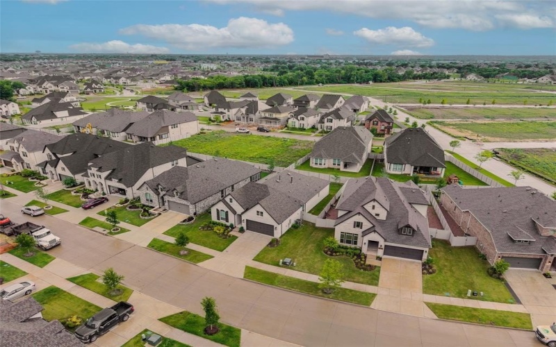 3509 Mescalbean Drive, McKinney, TX 75071, 4 Bedrooms Bedrooms, ,2 BathroomsBathrooms,Residential,For Sale,3509 Mescalbean Drive,0,21037617