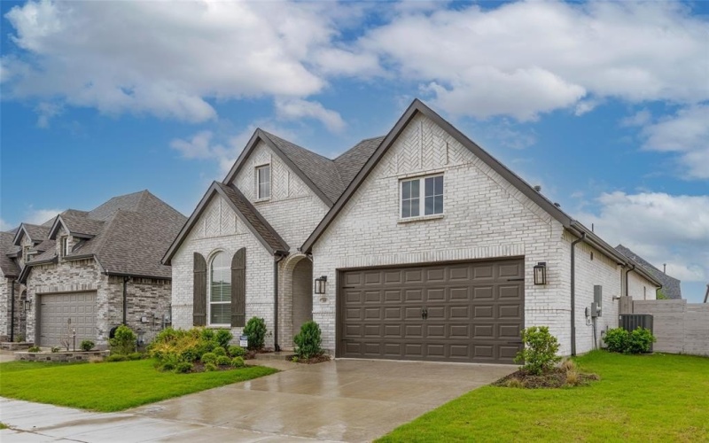 3509 Mescalbean Drive, McKinney, TX 75071, 4 Bedrooms Bedrooms, ,2 BathroomsBathrooms,Residential,For Sale,3509 Mescalbean Drive,0,21037617