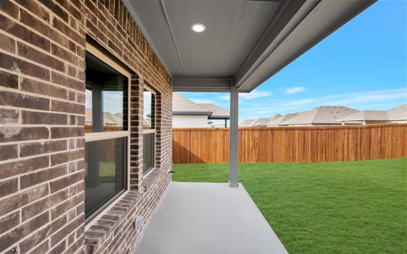 516 Brookside Drive, Van Alstyne, TX 75495, 4 Bedrooms Bedrooms, ,2 BathroomsBathrooms,Residential,For Sale,516 Brookside Drive,0,21037665