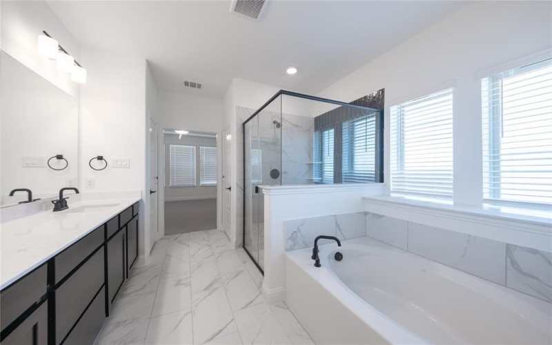 2100 Valencia Drive, Little Elm, TX 75068, 4 Bedrooms Bedrooms, ,3 BathroomsBathrooms,Residential,For Sale,2100 Valencia Drive,0,21037677