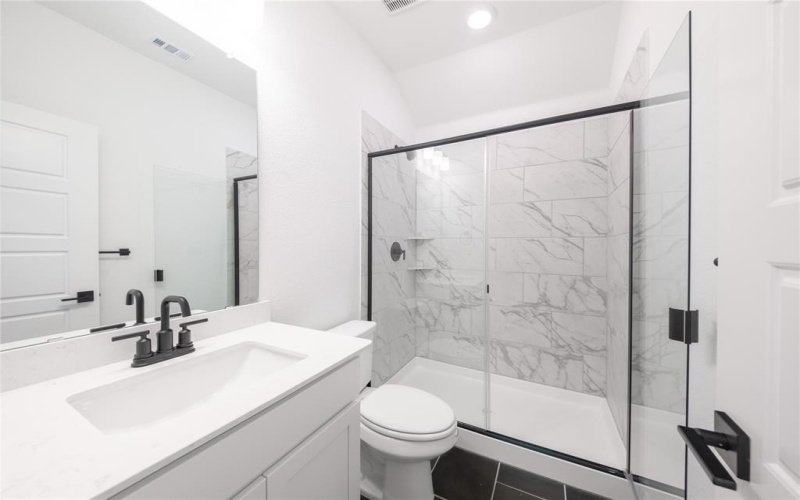 2100 Valencia Drive, Little Elm, TX 75068, 4 Bedrooms Bedrooms, ,3 BathroomsBathrooms,Residential,For Sale,2100 Valencia Drive,0,21037677