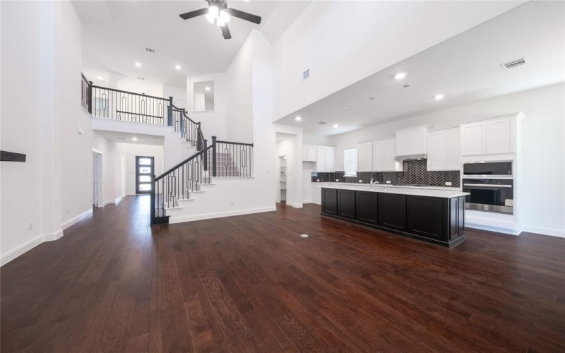2100 Valencia Drive, Little Elm, TX 75068, 4 Bedrooms Bedrooms, ,3 BathroomsBathrooms,Residential,For Sale,2100 Valencia Drive,0,21037677