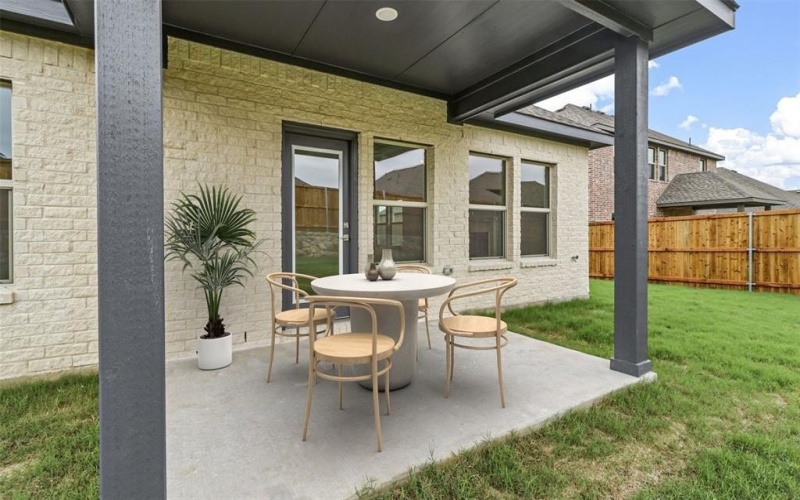 551 Meadowlark Drive, Van Alstyne, TX 75495, 5 Bedrooms Bedrooms, ,3 BathroomsBathrooms,Residential,For Sale,551 Meadowlark Drive,0,21037692