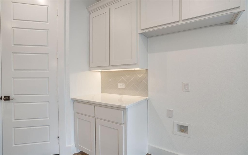 152 Paxton Circle, Arlington, TX 76013, 4 Bedrooms Bedrooms, ,3 BathroomsBathrooms,Residential,For Sale,152 Paxton Circle,0,21037741