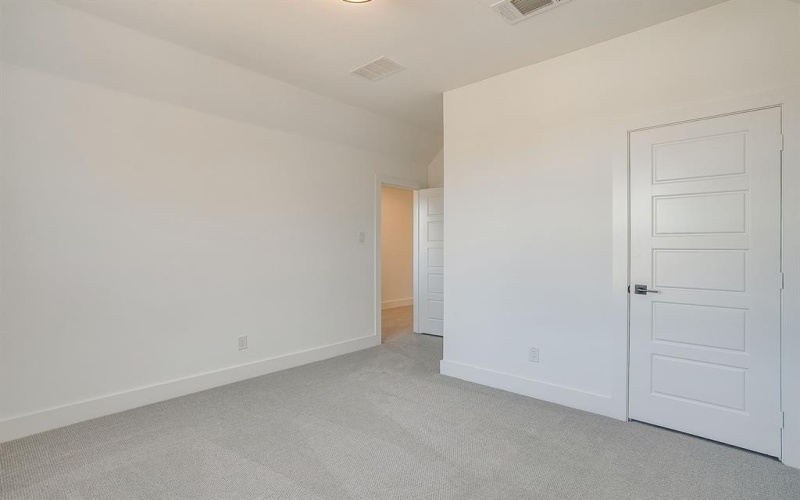 152 Paxton Circle, Arlington, TX 76013, 4 Bedrooms Bedrooms, ,3 BathroomsBathrooms,Residential,For Sale,152 Paxton Circle,0,21037741