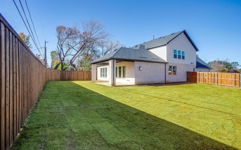 152 Paxton Circle, Arlington, TX 76013, 4 Bedrooms Bedrooms, ,3 BathroomsBathrooms,Residential,For Sale,152 Paxton Circle,0,21037741