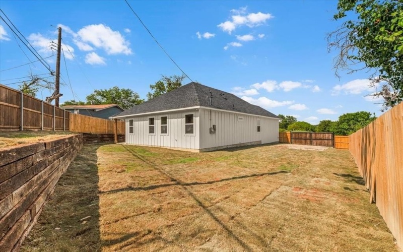 2233 Andover Street, Sansom Park, TX 76114, 4 Habitaciones Habitaciones , ,2 BañosBaños,Residential,En Venta,2233 Andover Street,0,21037758