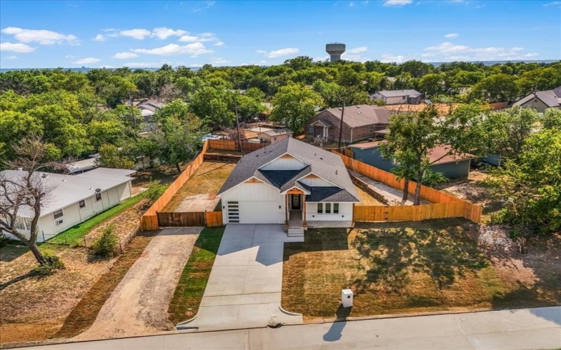 2233 Andover Street, Sansom Park, TX 76114, 4 Habitaciones Habitaciones , ,2 BañosBaños,Residential,En Venta,2233 Andover Street,0,21037758
