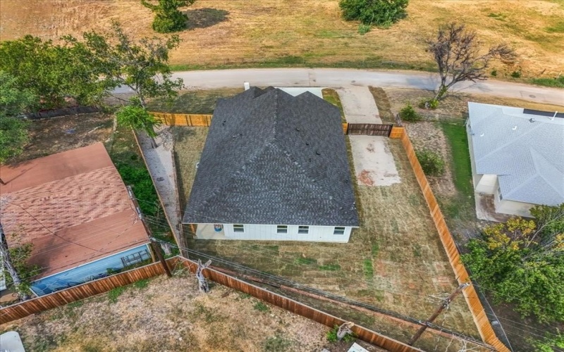 2233 Andover Street, Sansom Park, TX 76114, 4 Habitaciones Habitaciones , ,2 BañosBaños,Residential,En Venta,2233 Andover Street,0,21037758