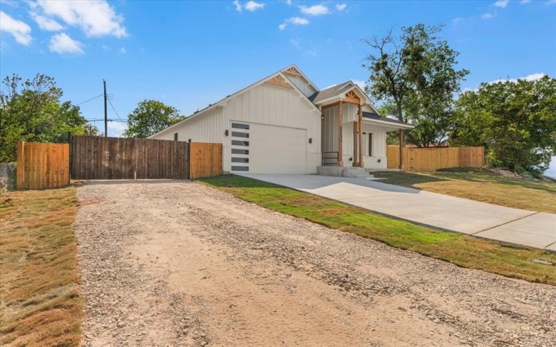 2233 Andover Street, Sansom Park, TX 76114, 4 Habitaciones Habitaciones , ,2 BañosBaños,Residential,En Venta,2233 Andover Street,0,21037758