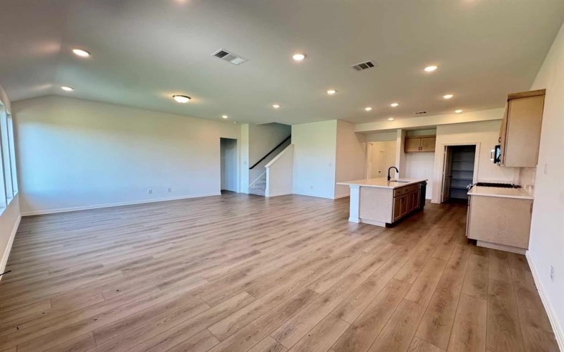 1717 Coachman Drive, Forney, TX 75126, 3 Bedrooms Bedrooms, ,2 BathroomsBathrooms,Residential,For Sale,1717 Coachman Drive,0,21037764