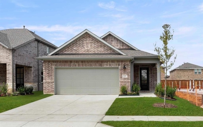 14147 Gallatin Street, Pilot Point, TX 76258, 3 Bedrooms Bedrooms, ,2 BathroomsBathrooms,Residential,For Sale,14147 Gallatin Street,0,21037854
