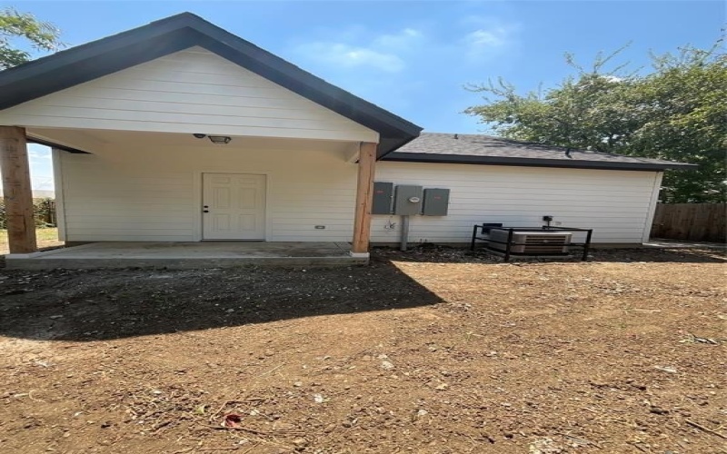 2937 Burton Avenue, Fort Worth, TX 76105, 3 Habitaciones Habitaciones , ,2 BañosBaños,Residential,En Venta,2937 Burton Avenue,0,21038337