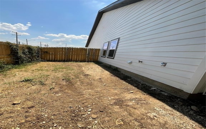 2937 Burton Avenue, Fort Worth, TX 76105, 3 Habitaciones Habitaciones , ,2 BañosBaños,Residential,En Venta,2937 Burton Avenue,0,21038337