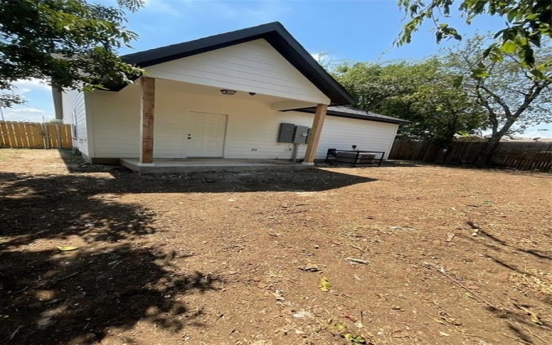 2937 Burton Avenue, Fort Worth, TX 76105, 3 Habitaciones Habitaciones , ,2 BañosBaños,Residential,En Venta,2937 Burton Avenue,0,21038337