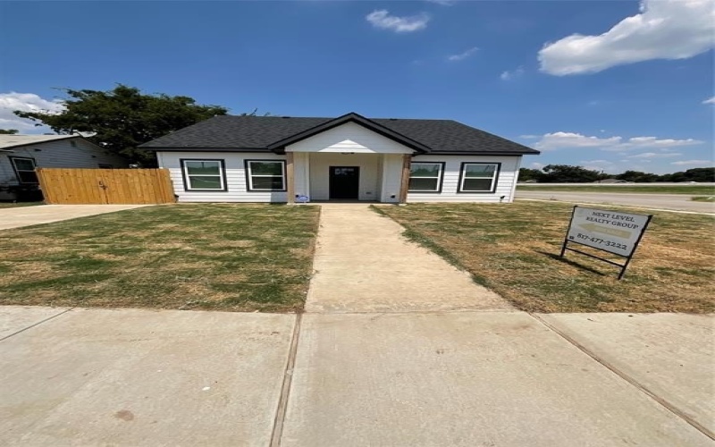 2937 Burton Avenue, Fort Worth, TX 76105, 3 Habitaciones Habitaciones , ,2 BañosBaños,Residential,En Venta,2937 Burton Avenue,0,21038337