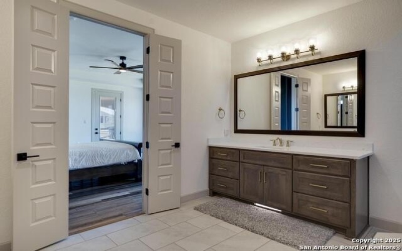 321 Vista View Place, Spring Branch, TX 78070, 6 Habitaciones Habitaciones , ,6 BañosBaños,Residential,En Venta,321 Vista View Place,0,1848603