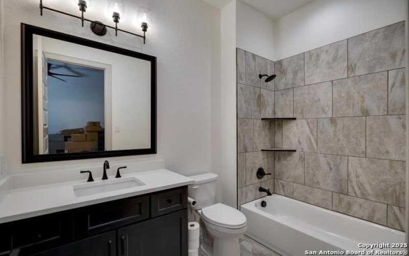 321 Vista View Place, Spring Branch, TX 78070, 6 Habitaciones Habitaciones , ,6 BañosBaños,Residential,En Venta,321 Vista View Place,0,1848603