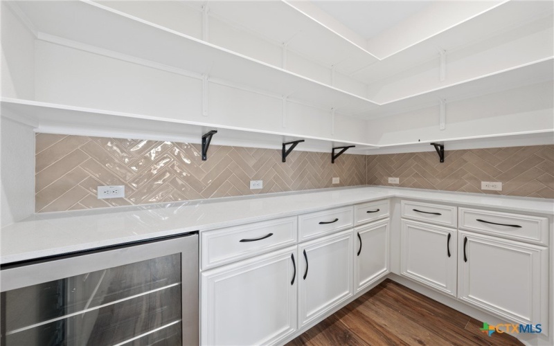 11042 Eagle Walk Boulevard, Salado, TX 76571, 4 Bedrooms Bedrooms, ,2 BathroomsBathrooms,Residential,For Sale,11042 Eagle Walk Boulevard,0,590420