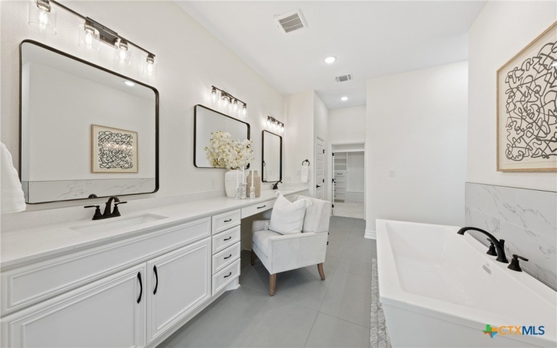 11042 Eagle Walk Boulevard, Salado, TX 76571, 4 Bedrooms Bedrooms, ,2 BathroomsBathrooms,Residential,For Sale,11042 Eagle Walk Boulevard,0,590420