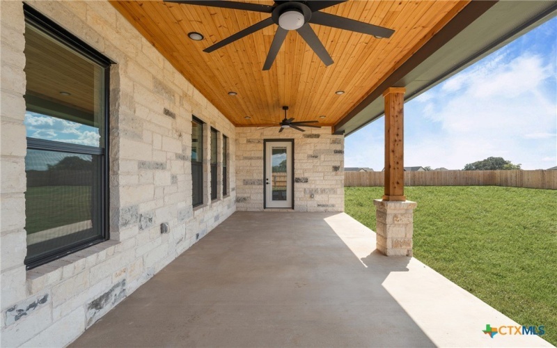 11042 Eagle Walk Boulevard, Salado, TX 76571, 4 Bedrooms Bedrooms, ,2 BathroomsBathrooms,Residential,For Sale,11042 Eagle Walk Boulevard,0,590420